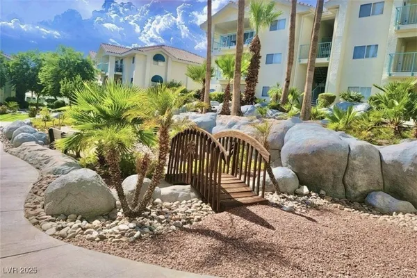 $164,990 | 3550 Bay Sands Drive, Unit 2045, Laughlin, NV 89029