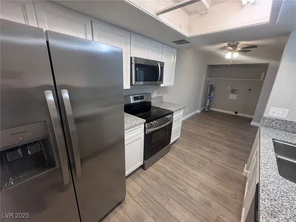 $164,990 | 3550 Bay Sands Drive, Unit 2045, Laughlin, NV 89029