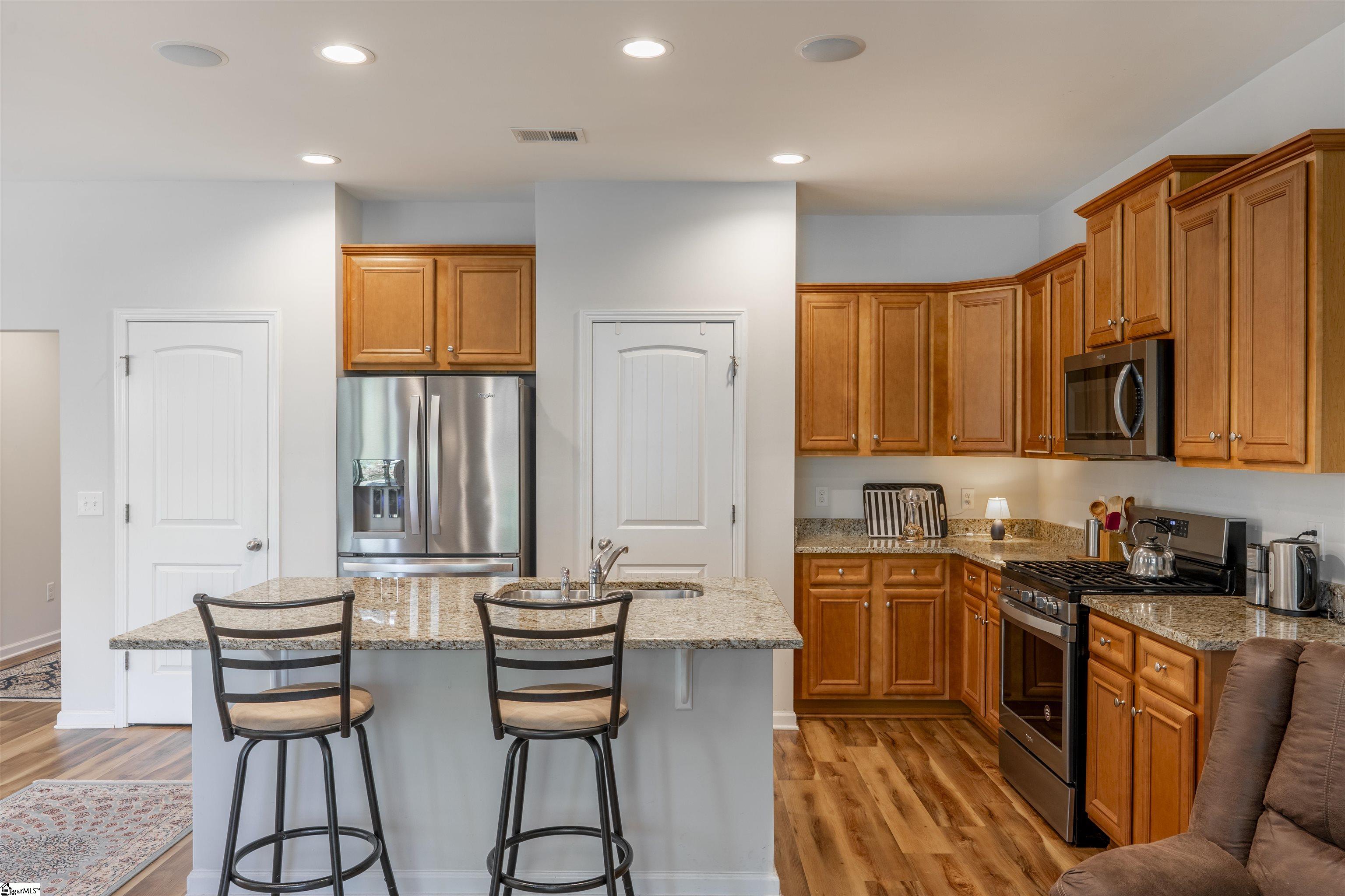 419 Cedar Blf Way Mauldin, SC 29662 - Photo 8 of 25