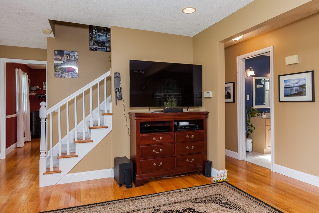 133 South Longyard Road Southwick, MA 01077 - Photo 17 of 30 Gallery Image 17