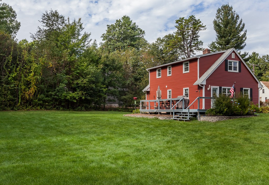 133 South Longyard Road Southwick, MA 01077 - Photo 4 of 30 Gallery Image 4