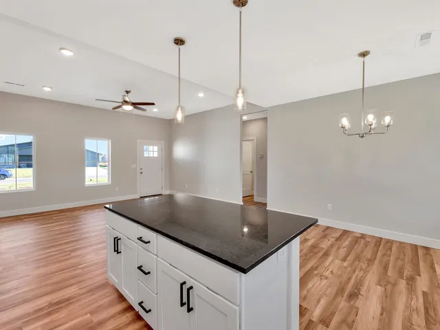 $279,000 | 509 South Sweetwater Road, Maize, KS 67101