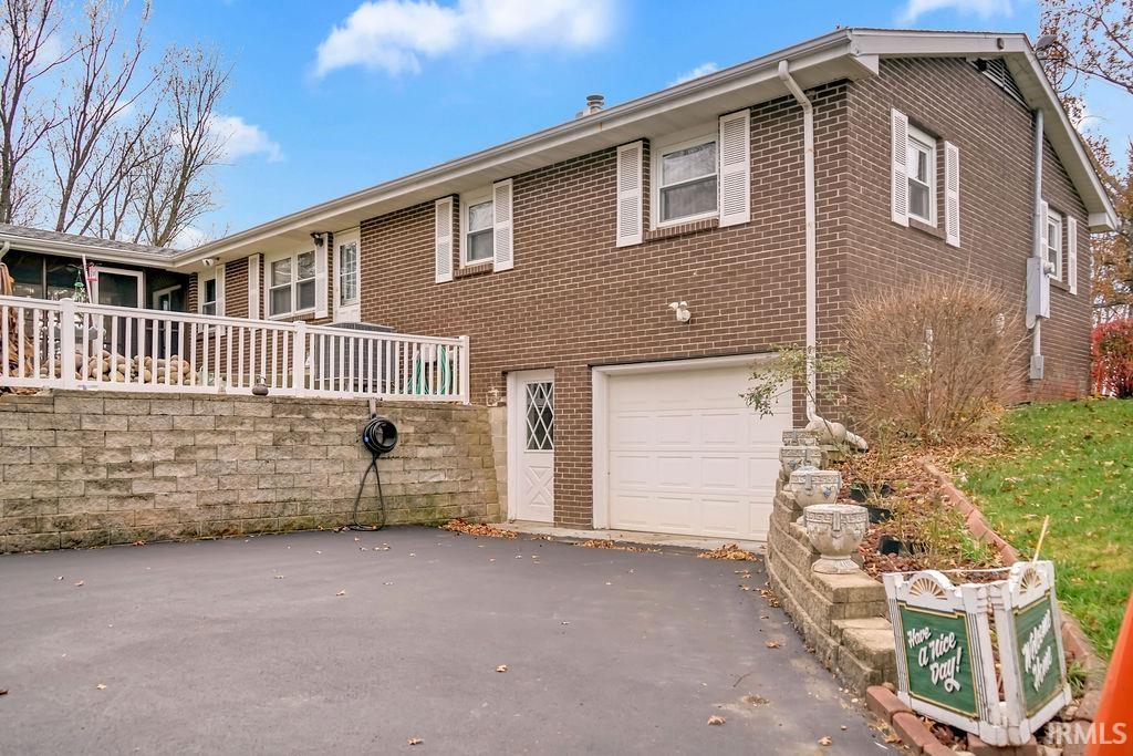 5151 South Harmony Road Bloomington, IN 47403 - Photo 5 of 36