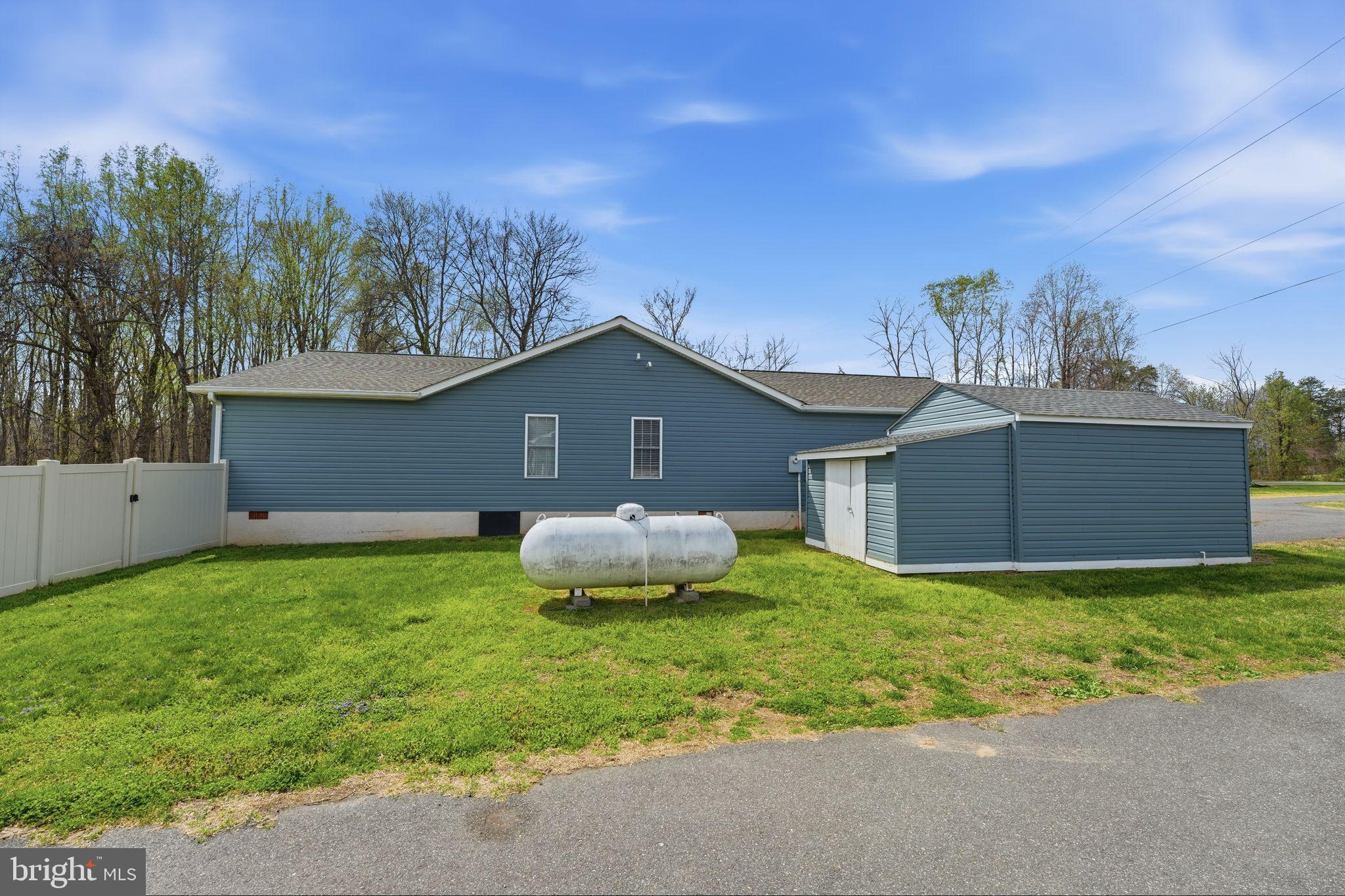 256 Doc Stone Road Stafford, VA 22556 - Photo 9 of 54