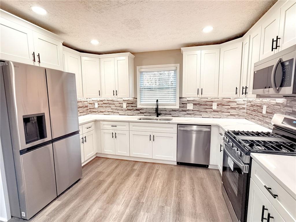 2861 Spring Ridge Circle Snellville, GA 30039 - Photo 6 of 38