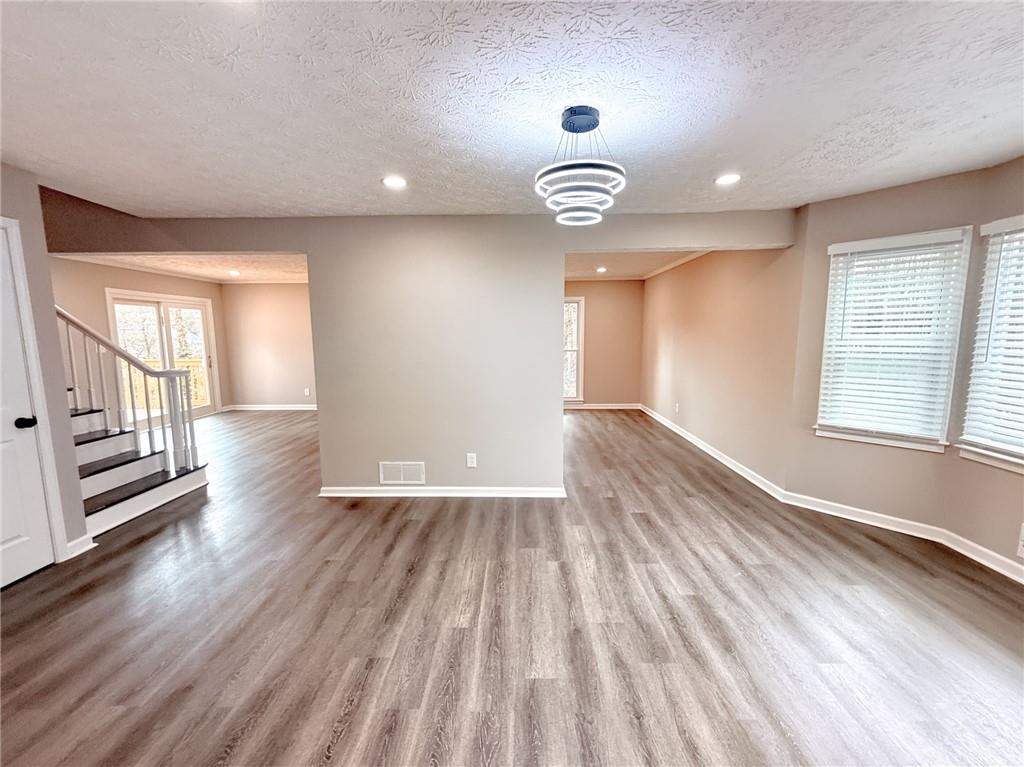 2861 Spring Ridge Circle Snellville, GA 30039 - Photo 8 of 38