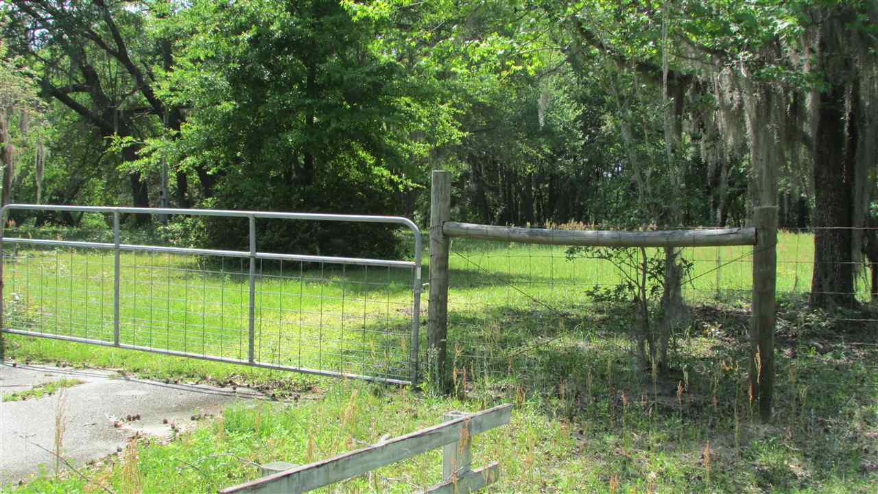 1135 Northeast Garden Road Madison, FL 32340 - Photo 3 of 22