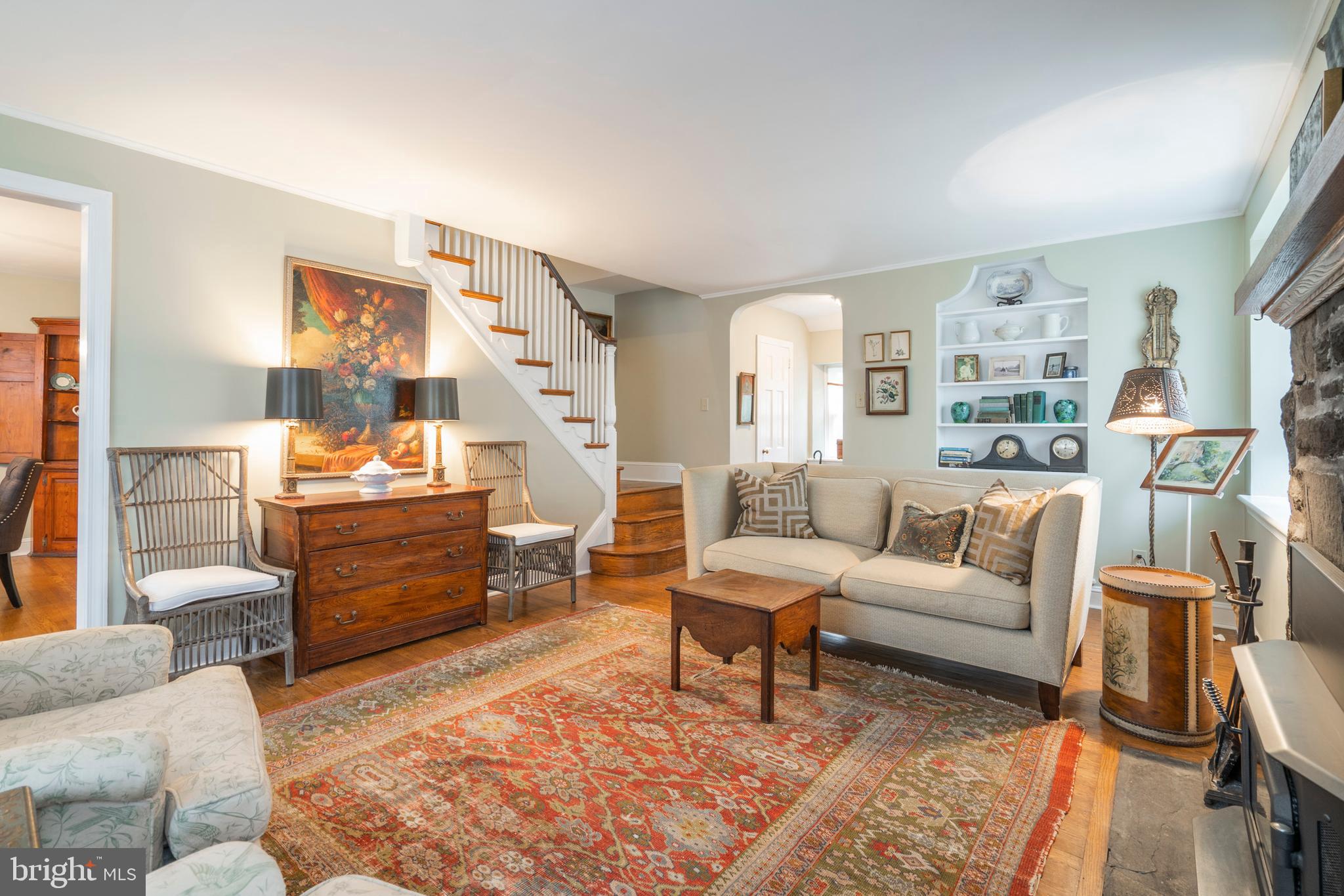 60 Academy Road Bala Cynwyd, PA 19004 - Photo 4 of 33 Living Room