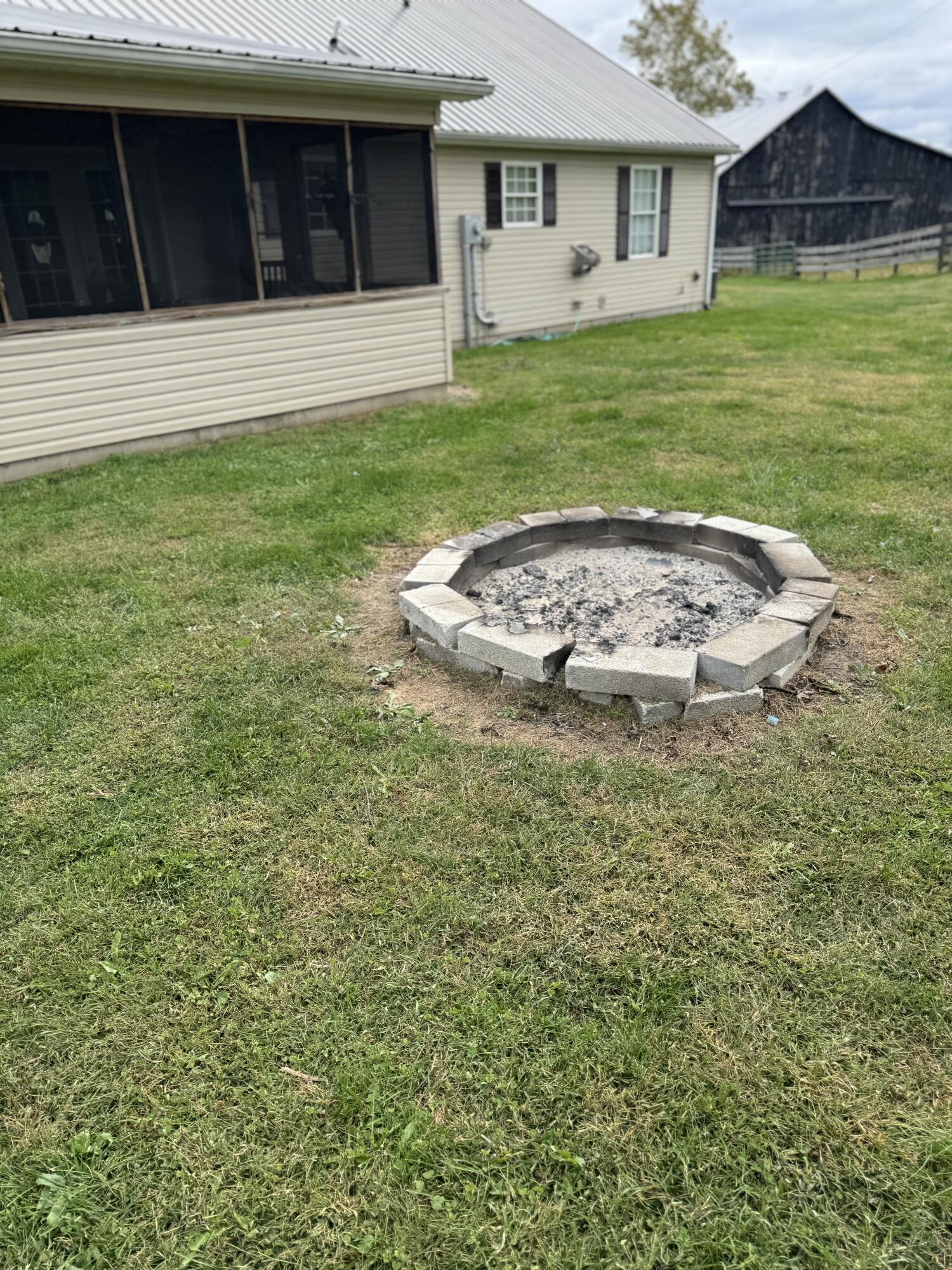 3324 Buchanan Creek Road Ewing, KY 41039 - Photo 5 of 49 IMG_0693