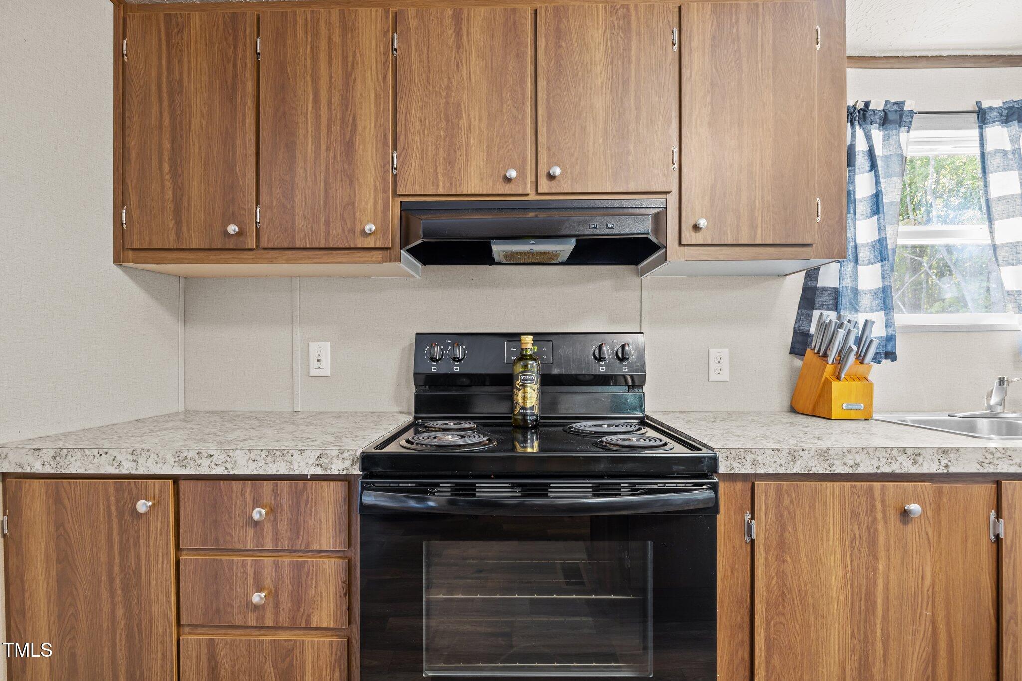 1739 Hurdle Mills Road Roxboro, NC 27573 - Photo 16 of 37 27-web-or-mls-IMG_7115