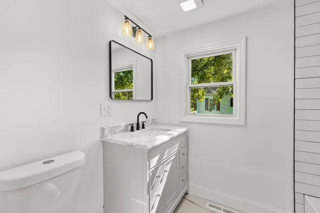 $3,500 | 26 Lamb Street, Attleboro, MA 02703