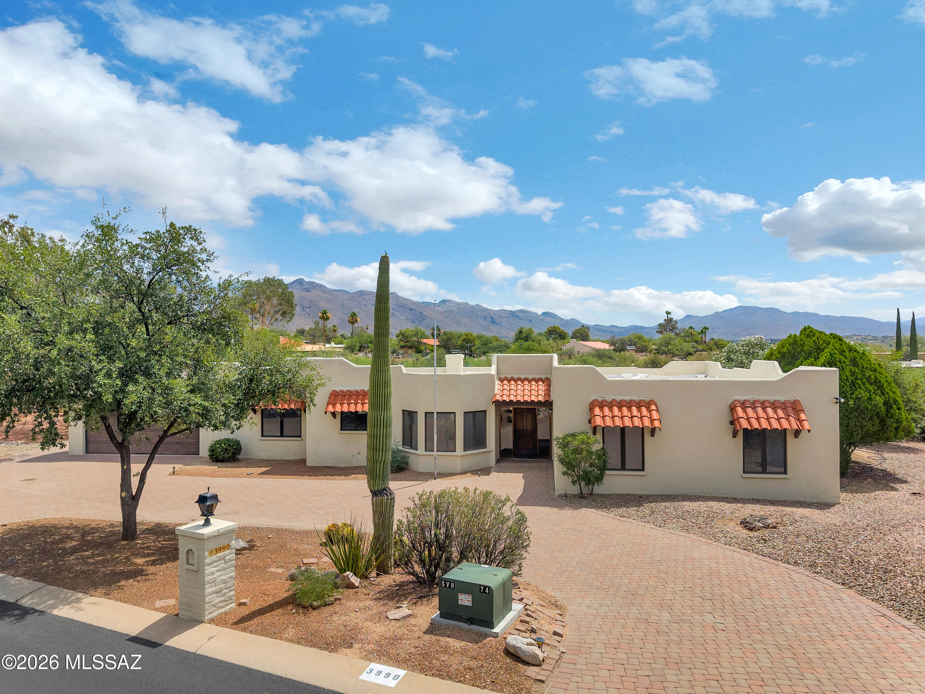 3990 North Ridgecrest Drive Tucson, AZ 85750 - Photo 2 of 42 Front of Home