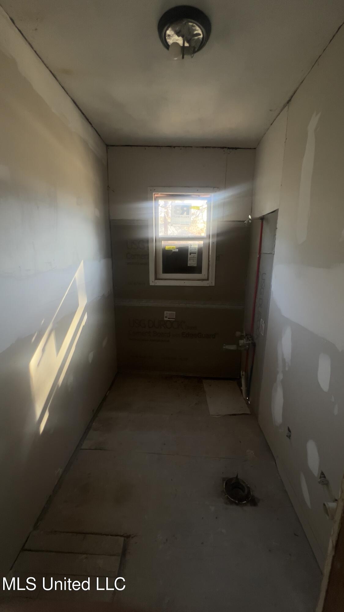 224 Houston Avenue Jackson, MS 39209 - Photo 3 of 14 IMG_1768