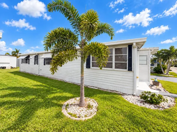 $225,000 | 3500 South Kanner Highway, Unit 99, Stuart, FL 34994