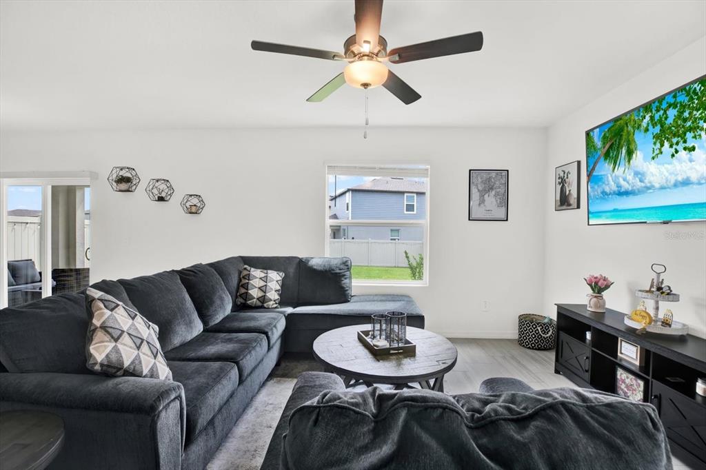 1726 Lanier Road Zephyrhills, FL 33541 - Photo 21 of 63