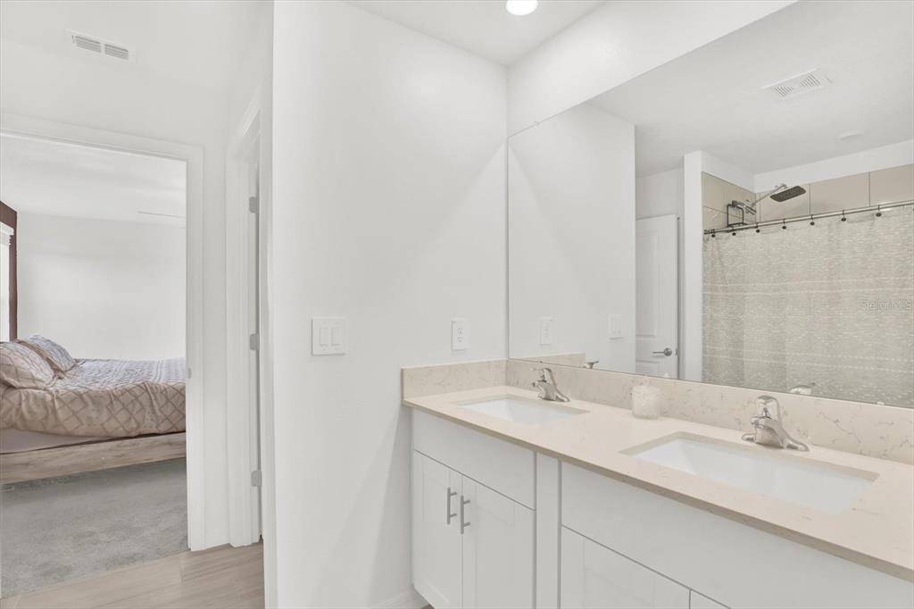 1726 Lanier Road Zephyrhills, FL 33541 - Photo 32 of 63