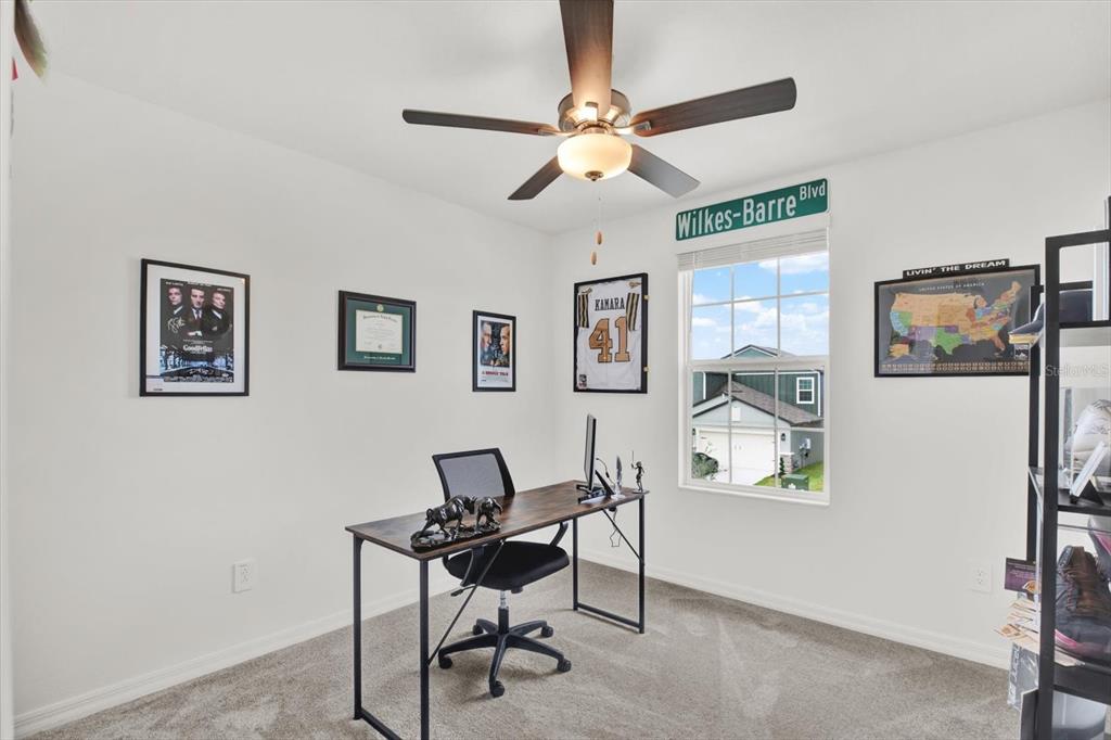 1726 Lanier Road Zephyrhills, FL 33541 - Photo 38 of 63