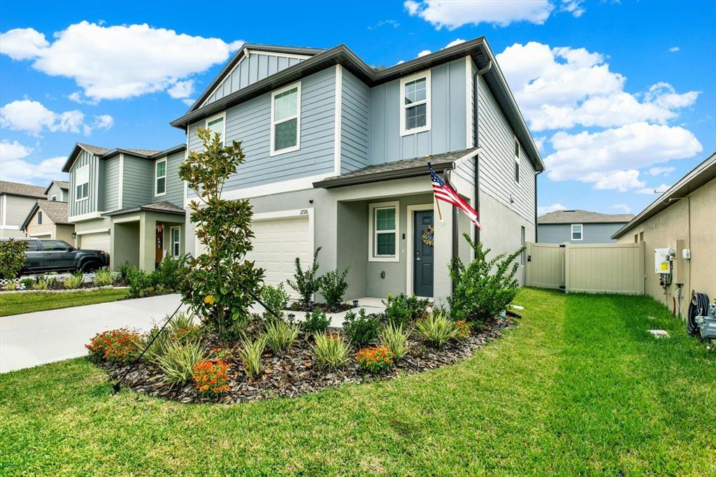 1726 Lanier Road Zephyrhills, FL 33541 - Photo 4 of 63