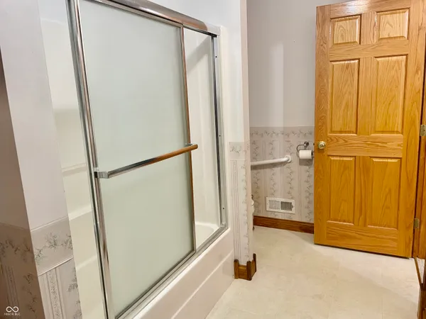 $625,000 | 1564 West County Road 1050 South, Cloverdale, IN 46120