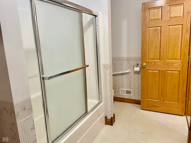 $625,000 | 1564 West County Road 1050 South, Cloverdale, IN 46120