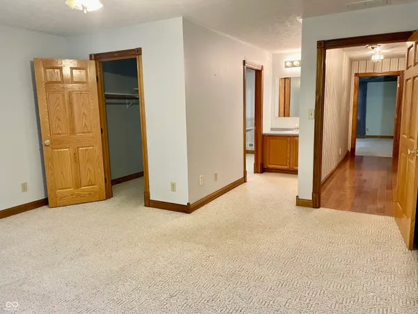 $625,000 | 1564 West County Road 1050 South, Cloverdale, IN 46120