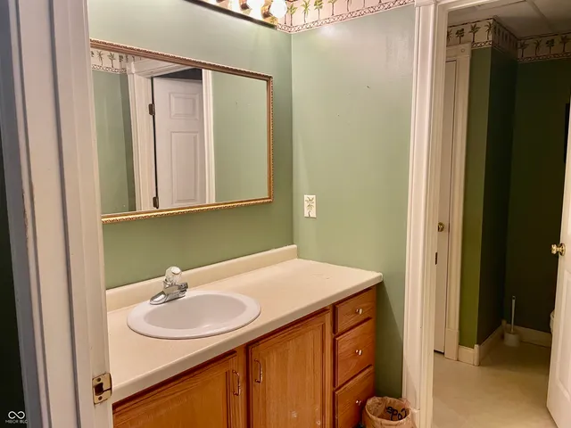 $625,000 | 1564 West County Road 1050 South, Cloverdale, IN 46120