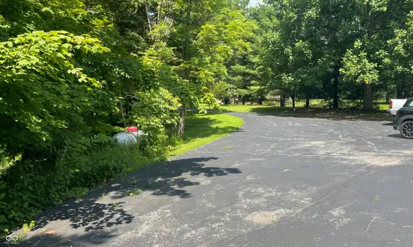 $625,000 | 1564 West County Road 1050 South, Cloverdale, IN 46120