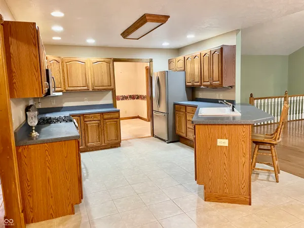 $625,000 | 1564 West County Road 1050 South, Cloverdale, IN 46120