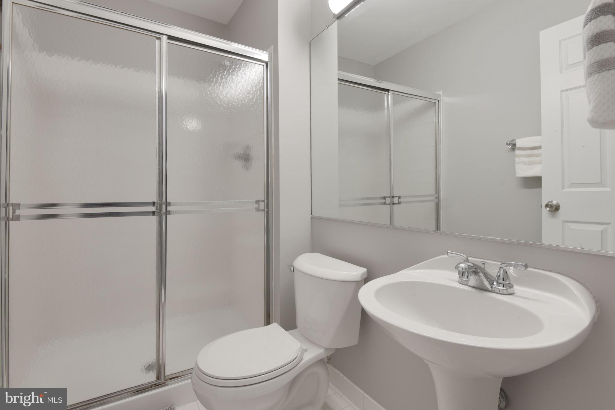 2819 Roesh Way Vienna, VA 22181 - Photo 35 of 64 Full Bathroom in Lower Level