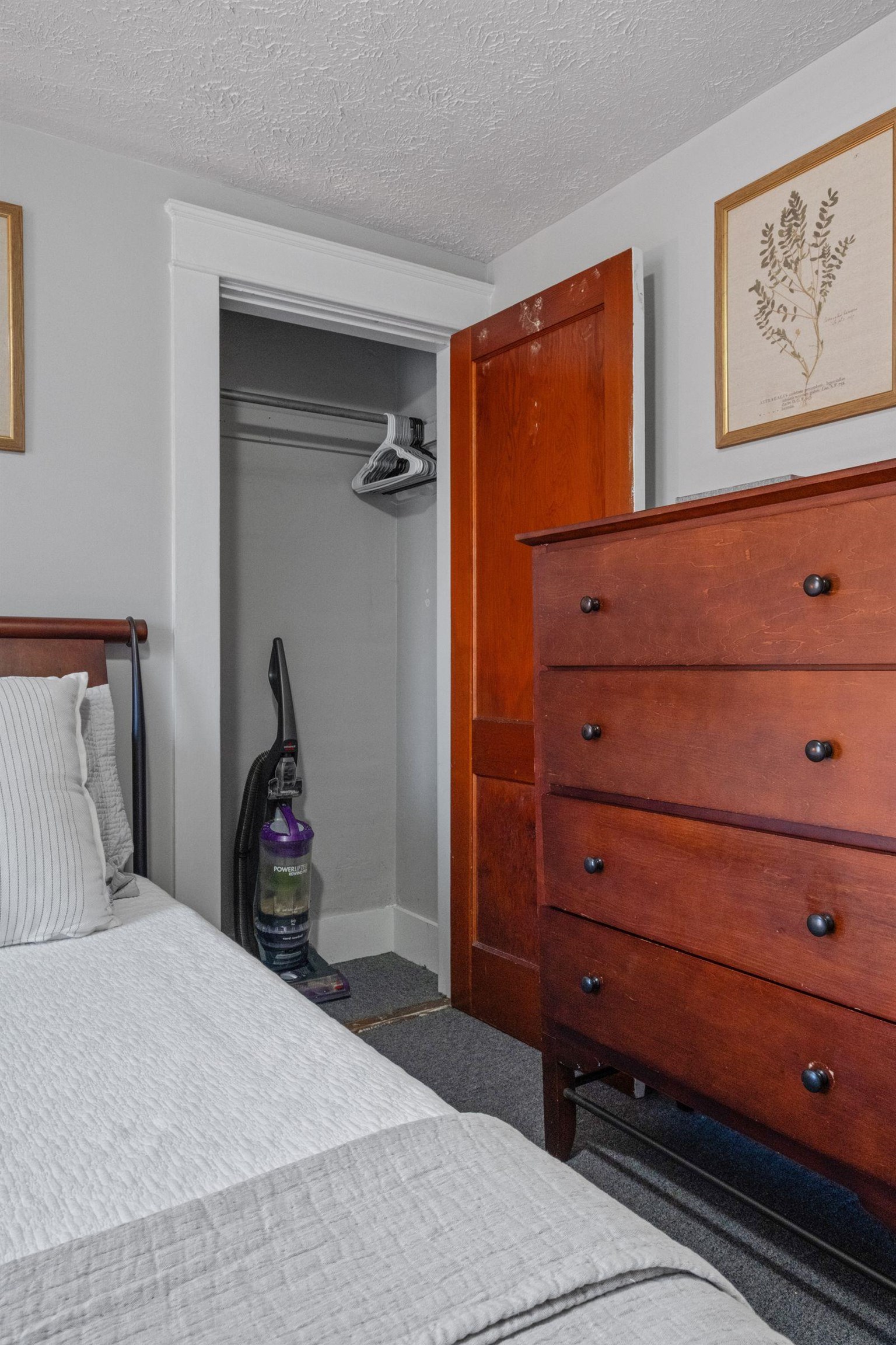 65 South Elm Street, Unit 4 Manchester, NH 03103 - Photo 15 of 22