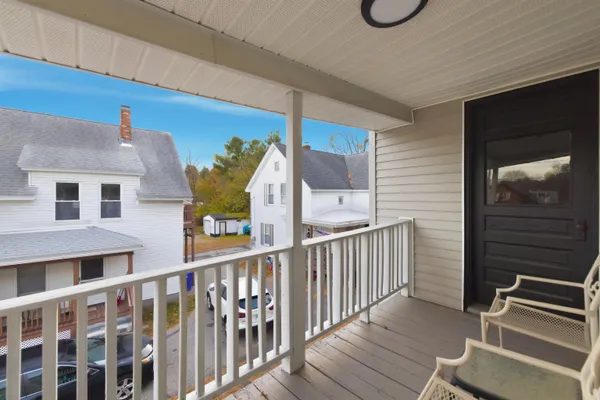 $2,100 | 65 South Elm Street, Unit 4, Manchester, NH 03103