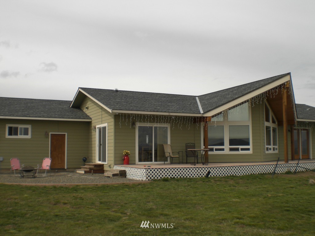 1492 Strande Road Ellensburg, WA 98926 - Photo 3 of 25 Gallery Image 3