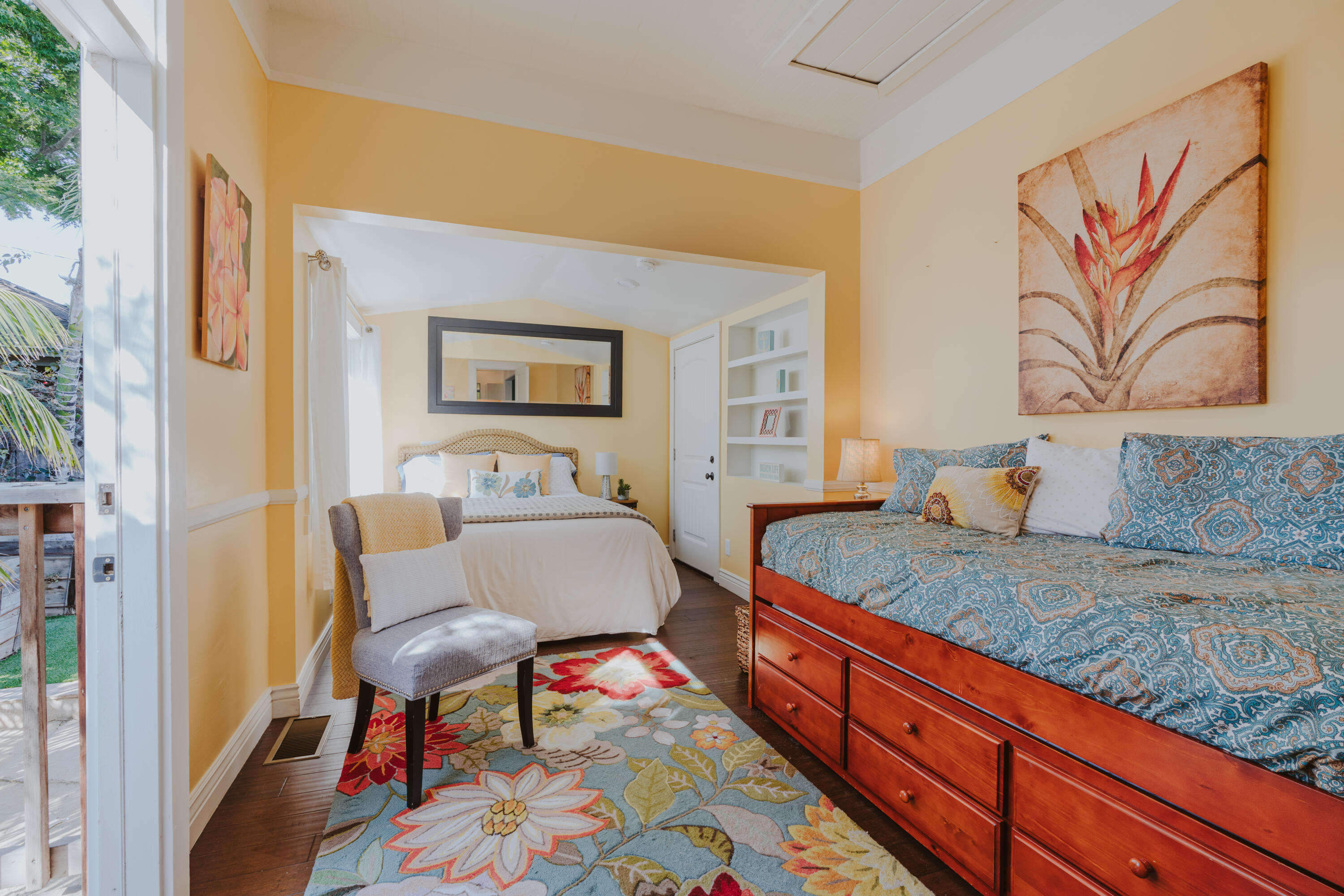 502 Brinkerhoff Avenue Santa Barbara, CA 93101 - Photo 22 of 34 a living room with stainless steel appliances granite countertop furniture and a couch
