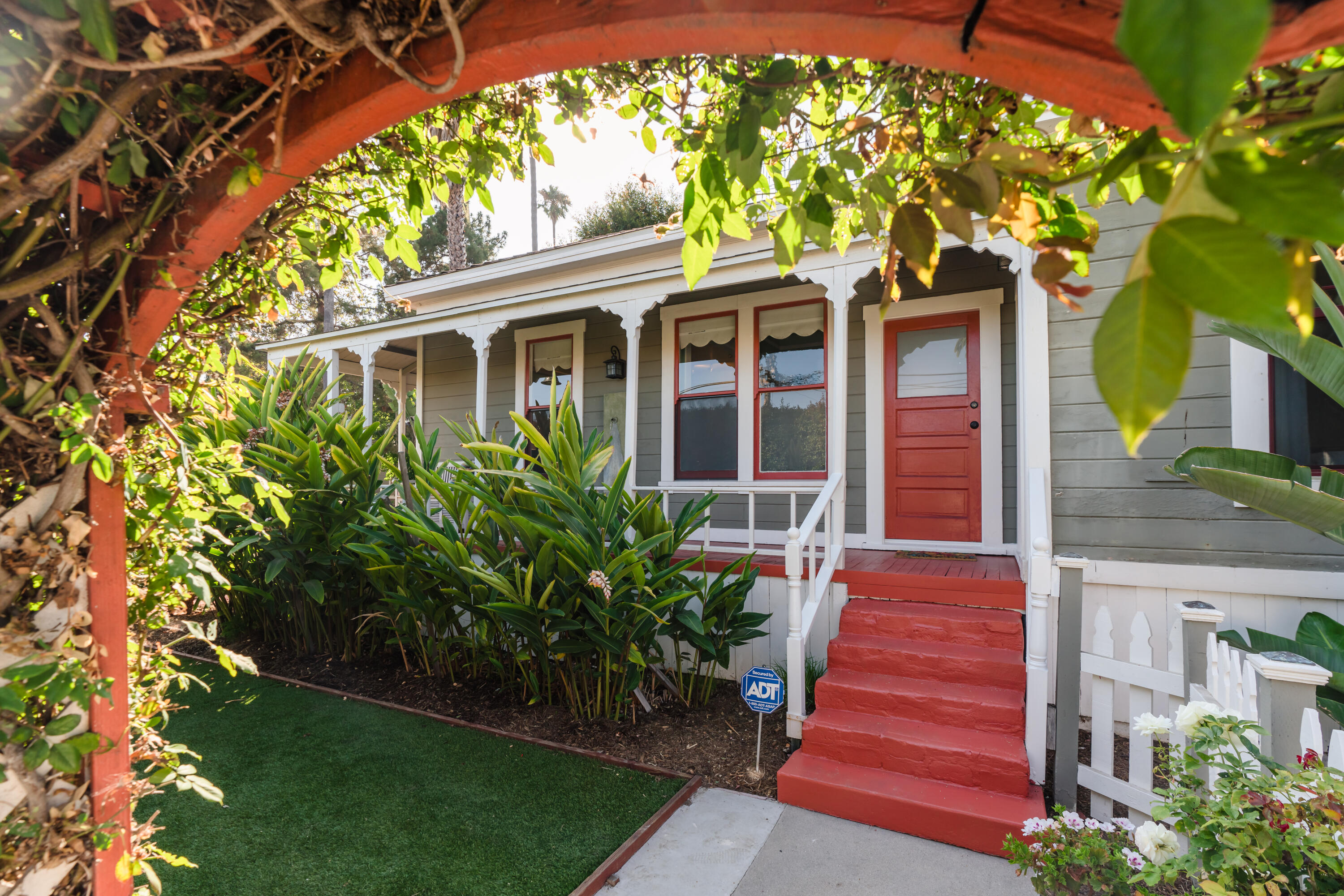 502 Brinkerhoff Avenue Santa Barbara, CA 93101 - Photo 3 of 34 a front view of a house with a yard