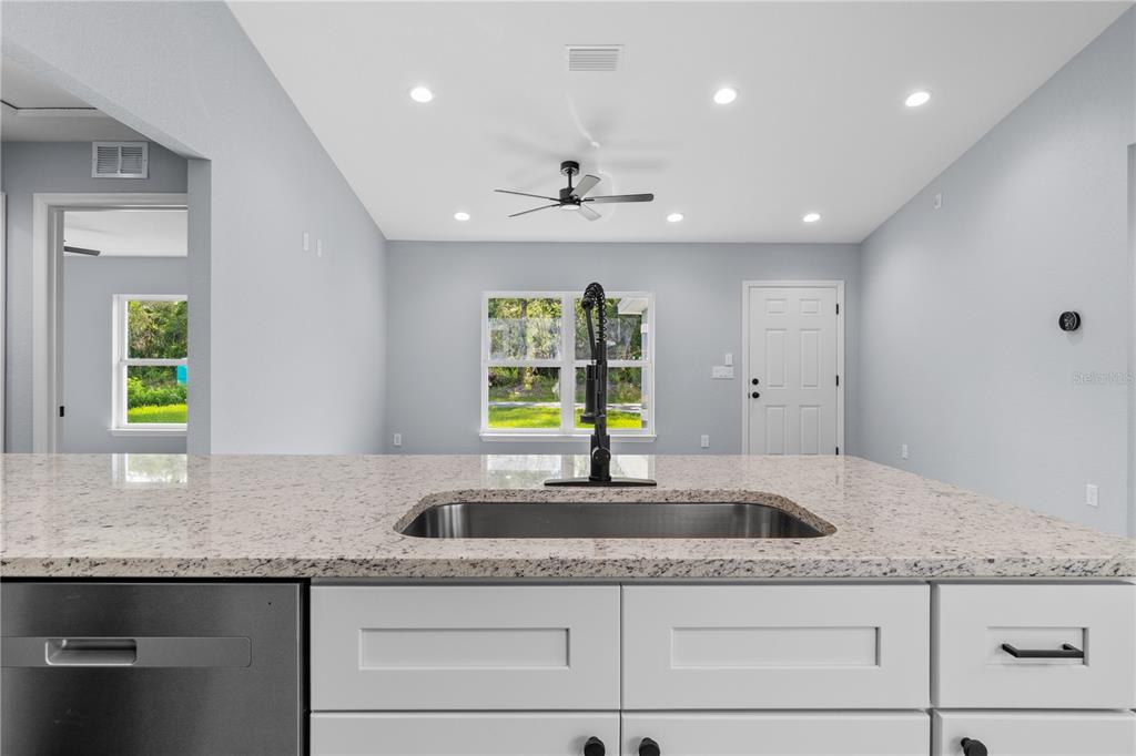 14667 Southwest 79 Terrace Road Ocala, FL 34473 - Photo 5 of 23