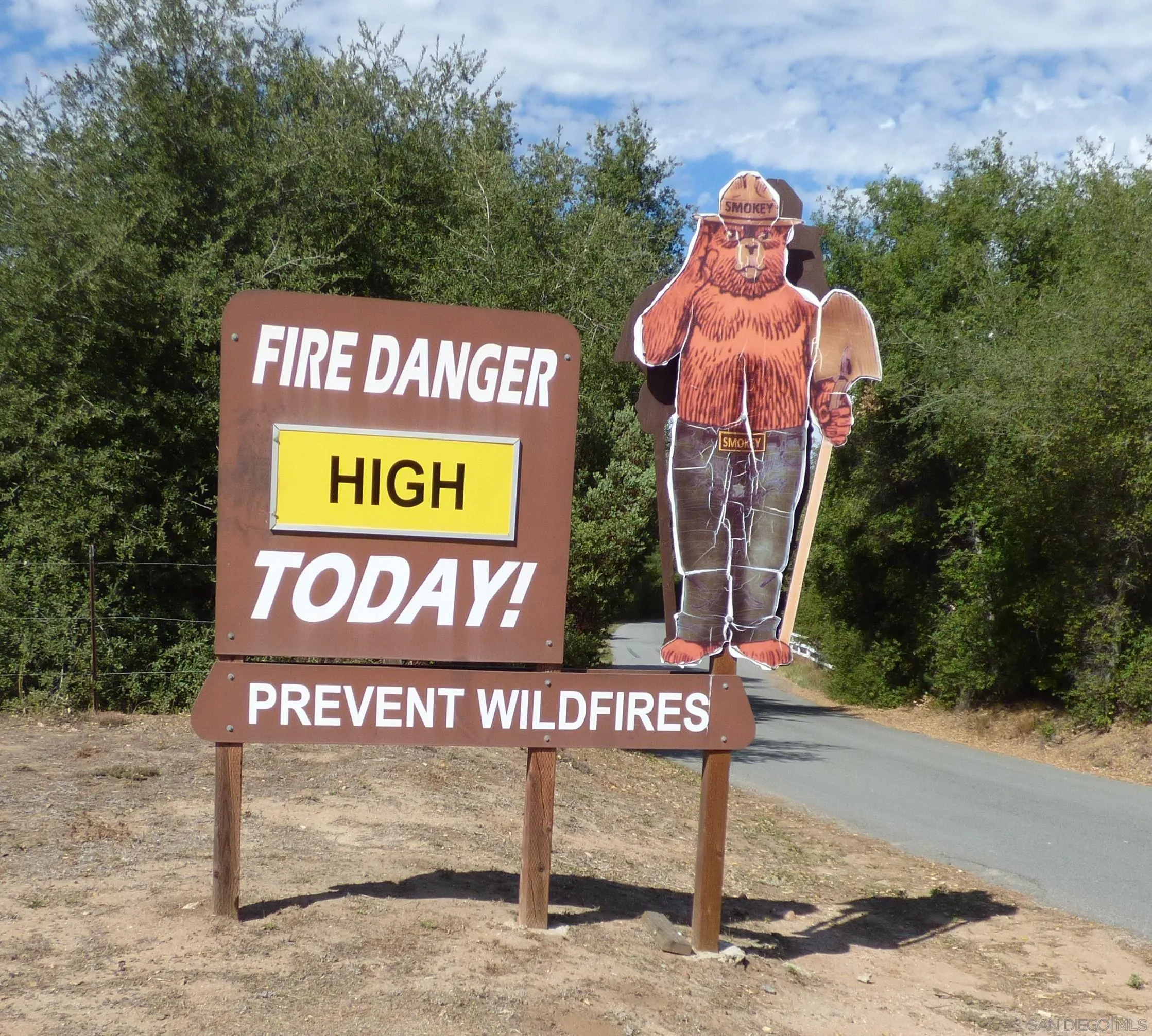Engineers Road Southeast, Unit N/K Julian, CA 92036 - Photo 14 of 27 a street sign on a pole on a street