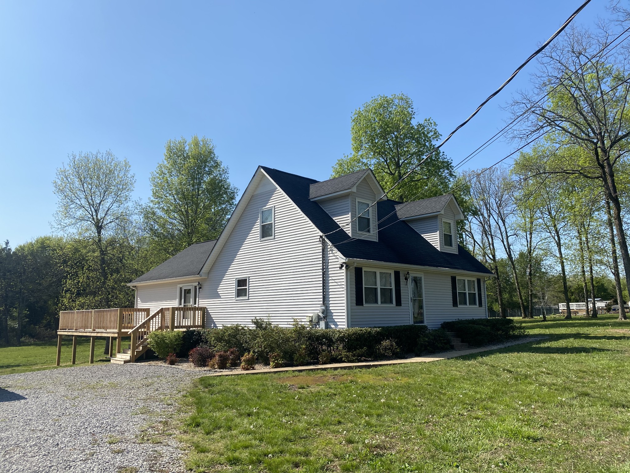 148 Deer Point Road Unionville, TN 37180 - Photo 2 of 37 Gallery Image 2