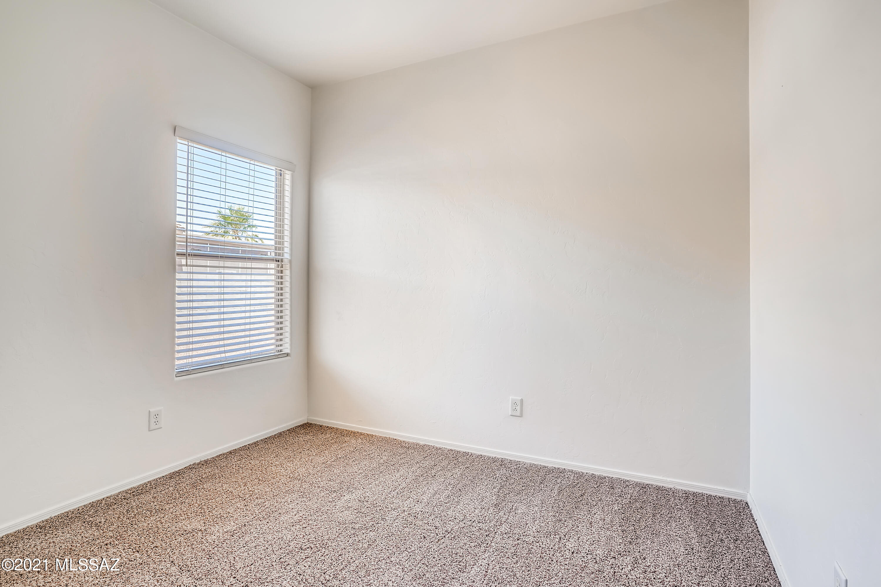 60846 Rock Ledge Loop Tucson, AZ 85739 - Photo 25 of 33