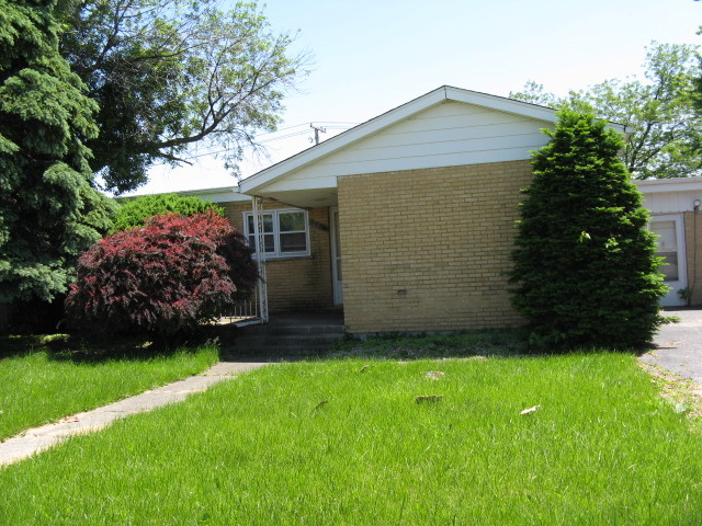 7923 82nd Street Bridgeview, IL 60455 - Photo 17 of 18