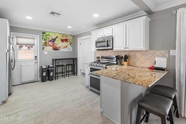 $3,400 | 8301 East Monterosa Street, Scottsdale, AZ 85251