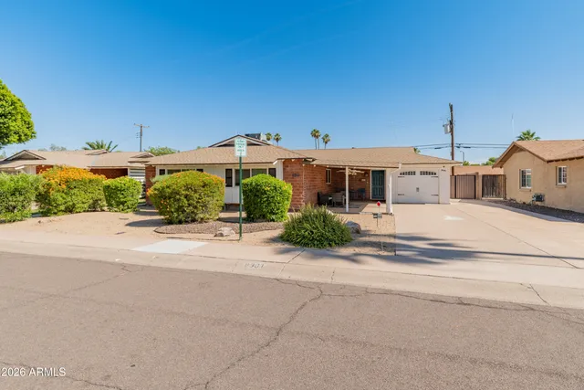 $3,400 | 8301 East Monterosa Street, Scottsdale, AZ 85251