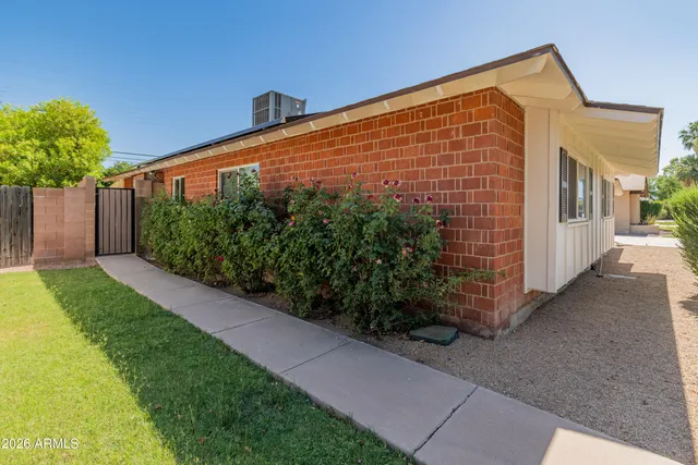 $3,400 | 8301 East Monterosa Street, Scottsdale, AZ 85251