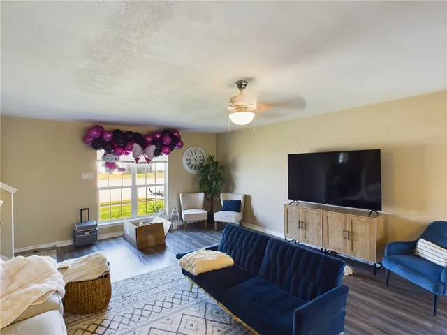 $2,200 | 4004 Southern Trace Court, College Station, TX 77845