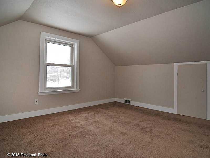 339 Lucille Street Woonsocket, RI 02895 - Photo 17 of 23 Bedroom.