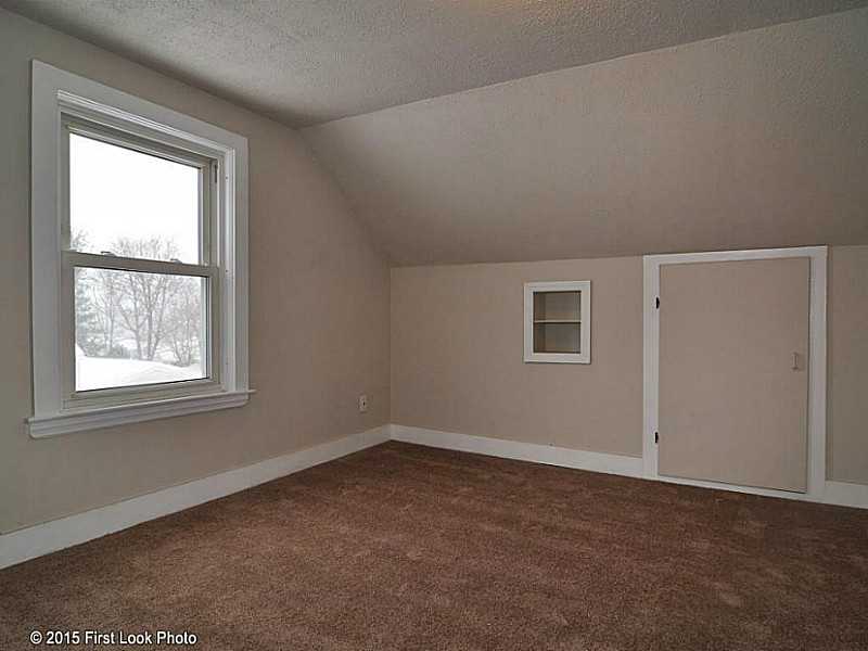 339 Lucille Street Woonsocket, RI 02895 - Photo 19 of 23 Bedroom.