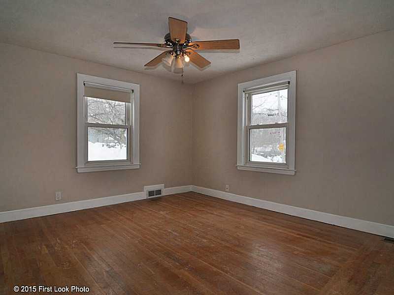 339 Lucille Street Woonsocket, RI 02895 - Photo 9 of 23 Dining Room.