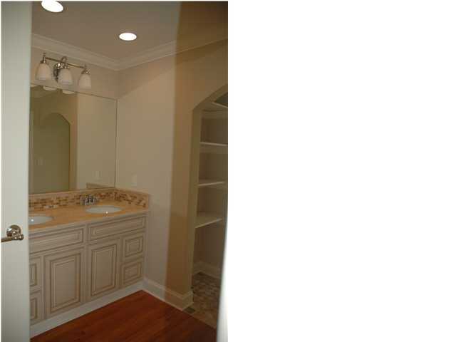 300 South Crest Road Chattanooga, TN 37404 - Photo 7 of 8 Additional Photo