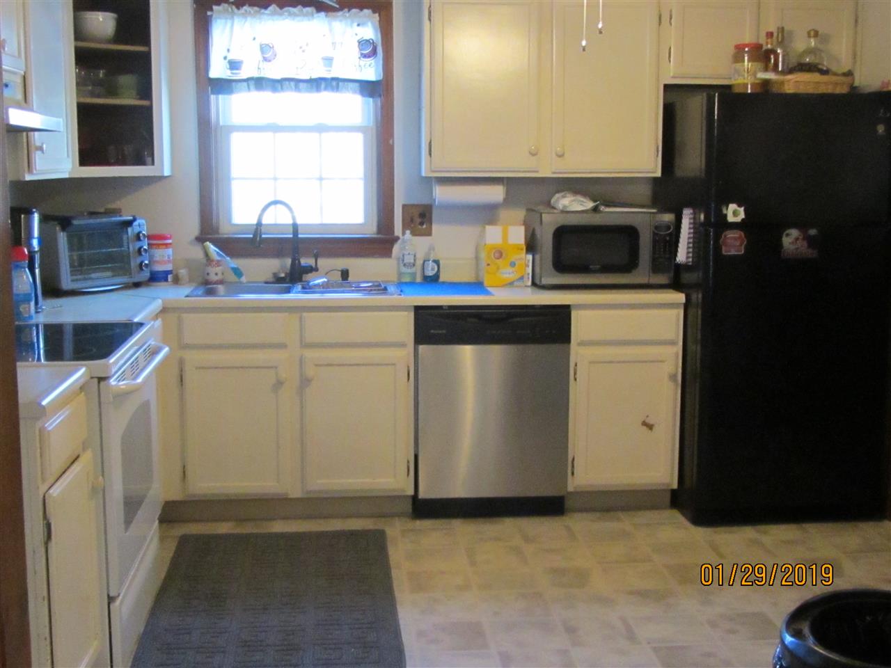 5 Huckleberry Road Raymond, NH 03077 - Photo 5 of 22 Gallery Image 5