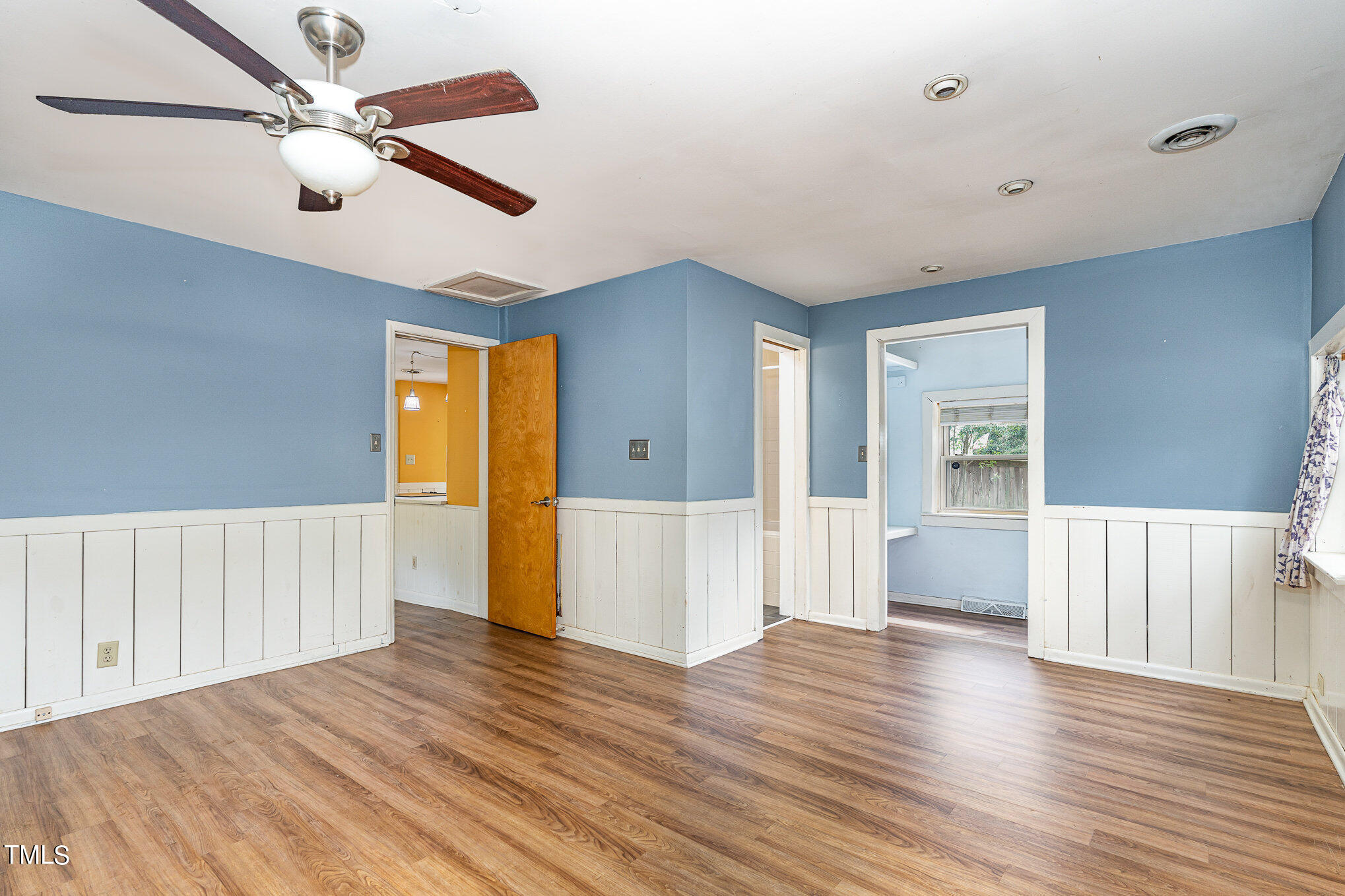 3204 Hope Valley Road Durham, NC 27707 - Photo 9 of 28 009_ndp361-edit