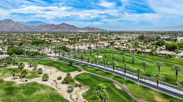 $1,395,000 | 80220 Vía Tesoro, La Quinta, CA 92253
